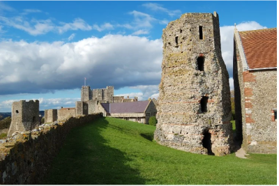 Roman Lighthouse, Dover.png